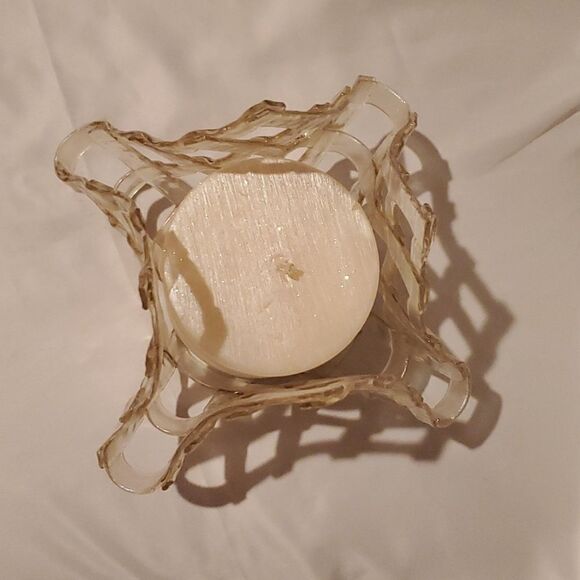 Blown Glass & Candle! Delecate Latice Design, NWOT! - Picture 6 of 9